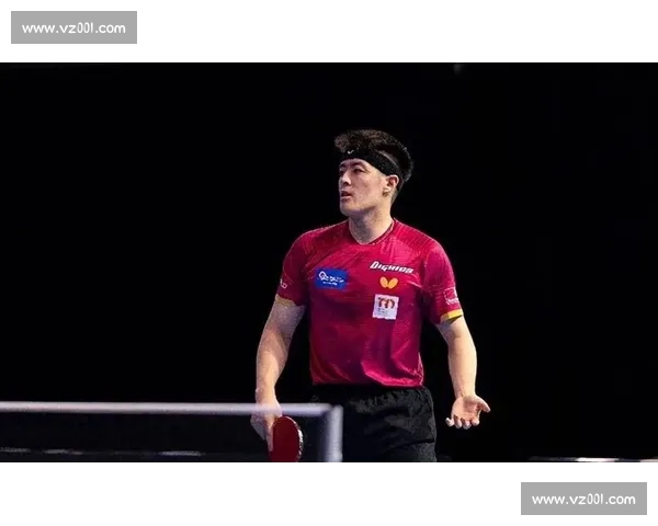 直板破局！邱党 4-2 擒张本夺冠，日本一哥领奖台失魂